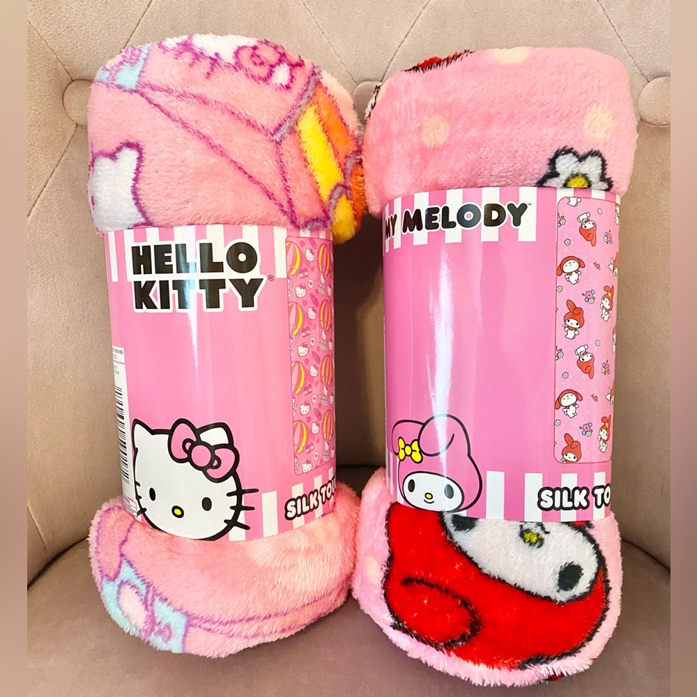 Hello Kitty and My Melody Throws